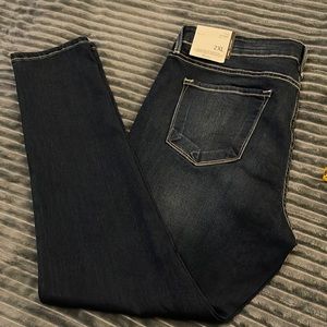 NWT kancan super skinny blue jeans